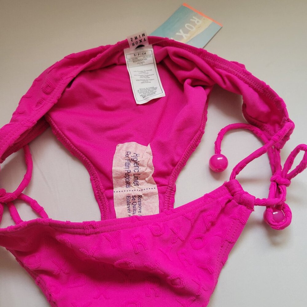 Roxy Bikini - Picture 4 of 8